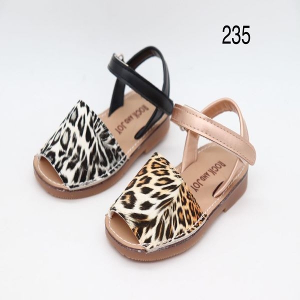 Girls animal print discount sandals